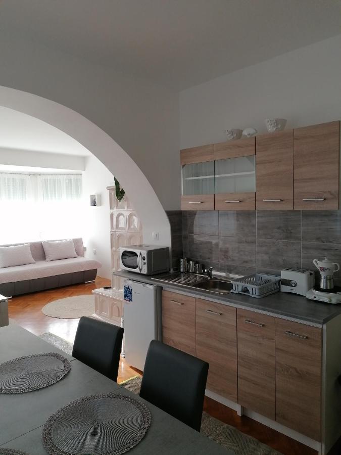 Viola Apartmanhaz Богач Екстер'єр фото